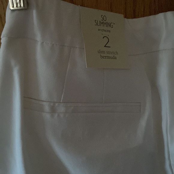 Chico’s So Slimming Bermuda Shorts - Picture 5 of 6